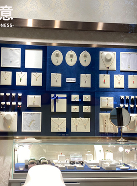 新款饰品展示架上墙面壁柜首饰橱窗挂式珠宝展示道具设计定制