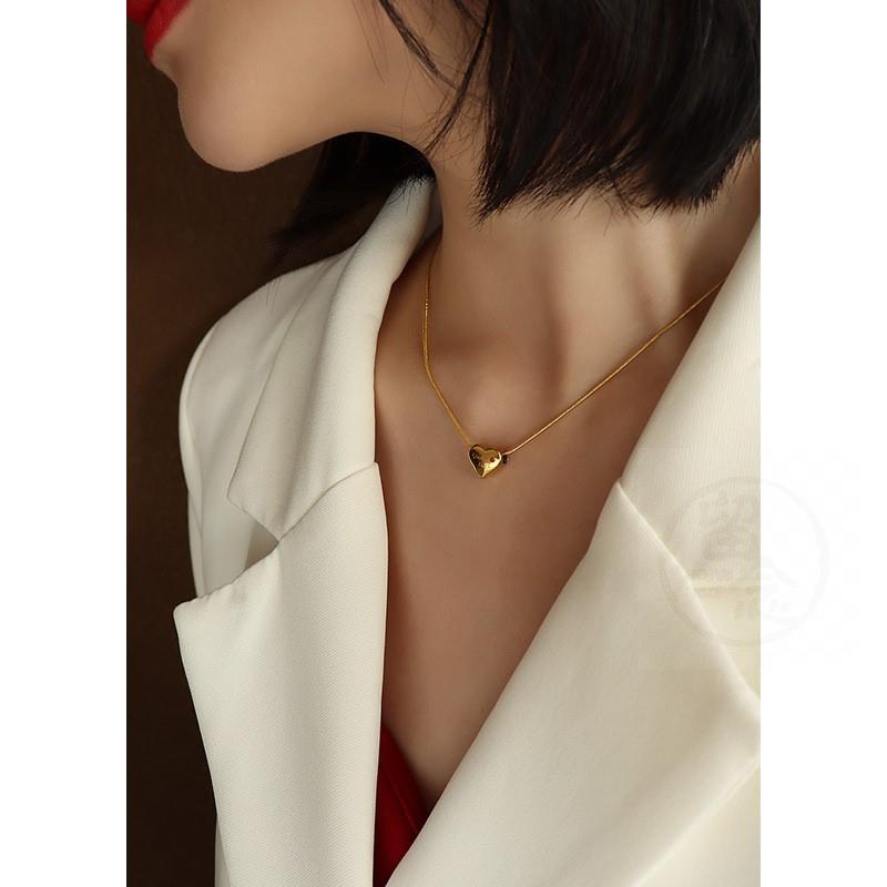 速发。Chocker English lucky red zircon peach heart necklace - 图2