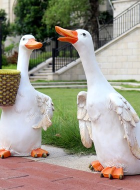 户外卡通铁铲鸭子雕塑阳台庭院布置幼儿园草坪园林景观装饰摆件品