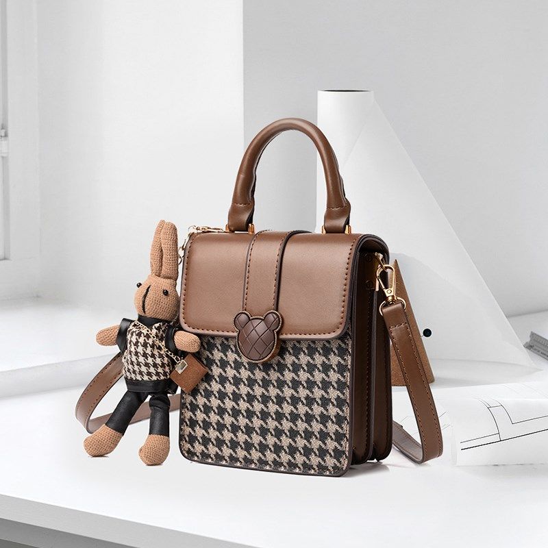 复古手提包包女式2024新款时尚百搭单肩斜挎包高级质感手机包女包,淘宝优惠券,粉丝福利购,淘宝优惠卷