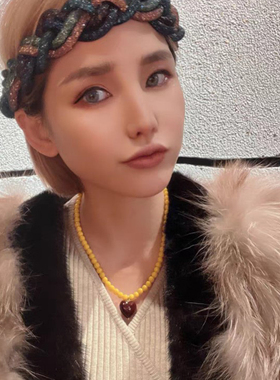 泫雅彩色串珠爱心项链2r022年新款糖果色心形吊坠颈链女珍珠锁骨