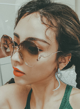 无框切边级感荷叶边花瓣状太阳眼镜网红墨镜女大框显瘦潮2021年