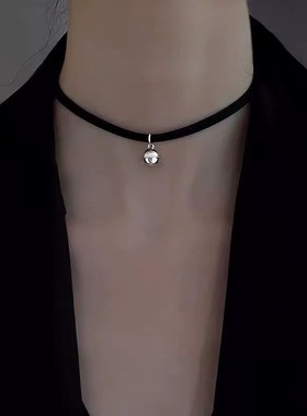 项链微笑项链短款韩国颈带酷女黑色锁骨链女黑绳项圈颈链