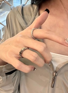 【很多星星】暗黑风黑锆石肌理戒指小众设计甜酷风叠戴食指戒指环