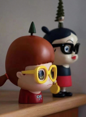 奈良美智小女孩存钱罐潮流玩具存钱筒桌面装饰摆饰潮玩艺术公仔