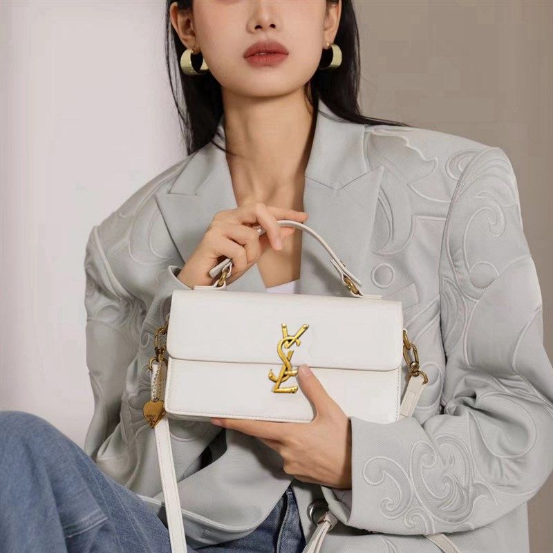 今年流行的包包2024新款韩版手提小方包气质高级感百搭单肩斜挎包,淘宝优惠券,粉丝福利购,淘宝优惠卷