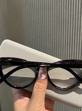 工厂销Mona网红同款TR90三角猫眼蝶H形弹簧眼镜架女可配近视眼睛