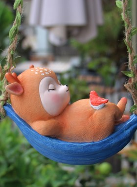 花园阳台装饰吊件可爱动物小鹿户外庭院顶楼民宿布景观摆件树挂件