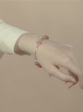 十里间 气泡莓莓/甜蜜少女草莓晶手镯减龄桃花运可调节珍珠手链