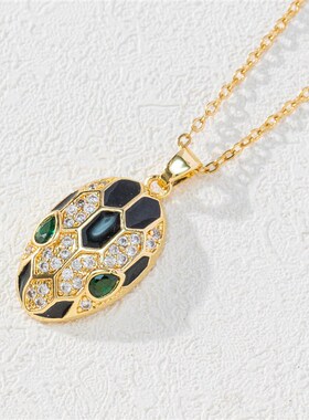 欧美风新款嘻哈个性饰品铜微镶锆石滴油蛇头吊坠时尚Z复古项链女