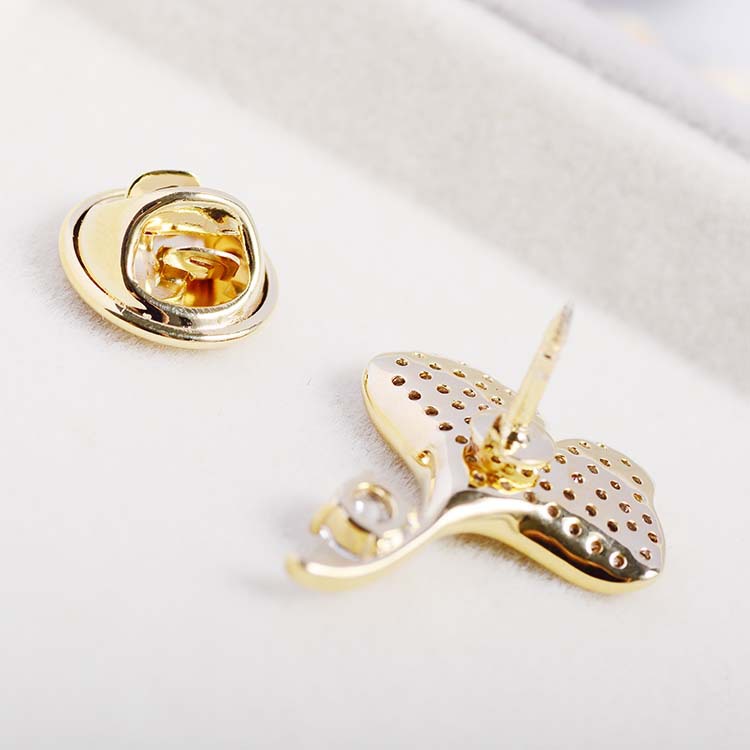 极速Simple temperament Leaf Brooch ginkgo leaf collar pin fe - 图1