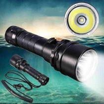 M T6 LED Diving Flashlight Zoomable USB Charger Torch Light