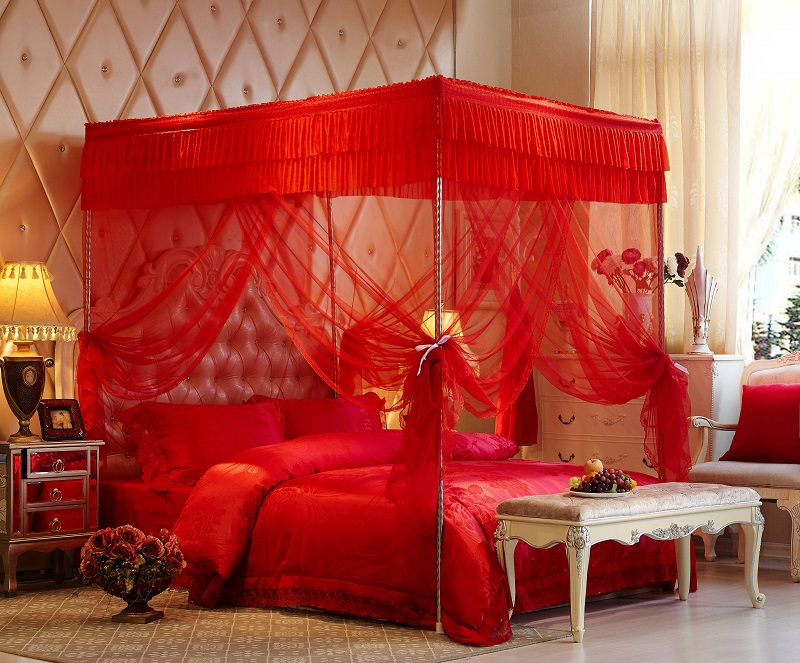 red mosquito net