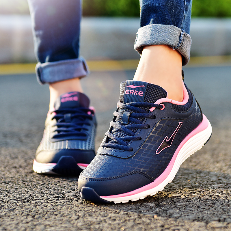 erke sports shoes