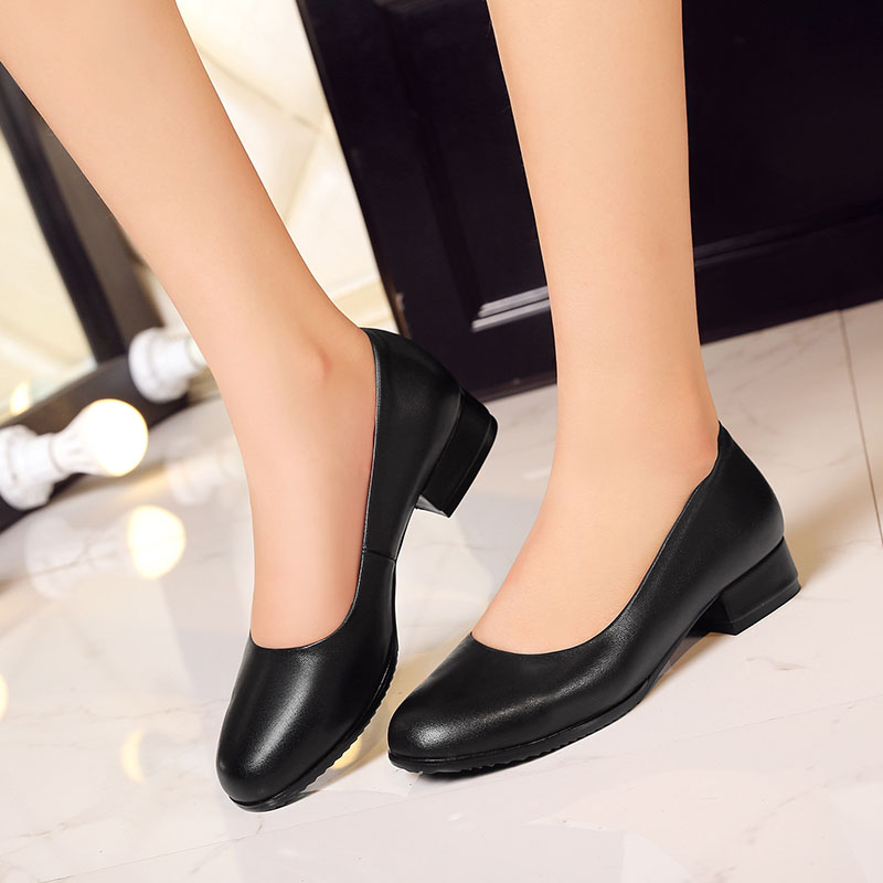 black nurses shoes