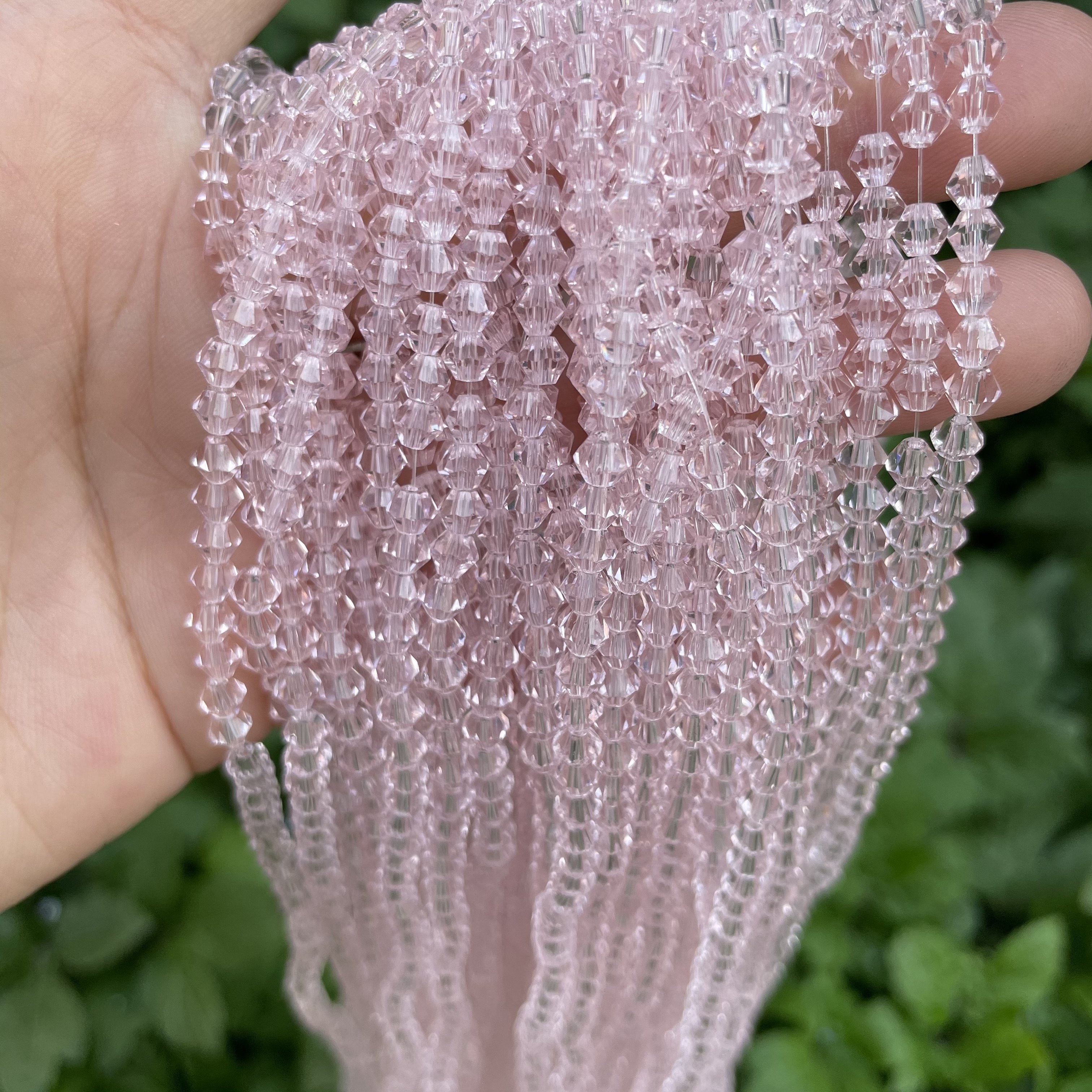 4mm粉红色菱形水晶珠双尖高亮玻璃珠DIY饰品散珠手缝珠子手工材料,淘宝优惠券,粉丝福利购,淘宝优惠卷