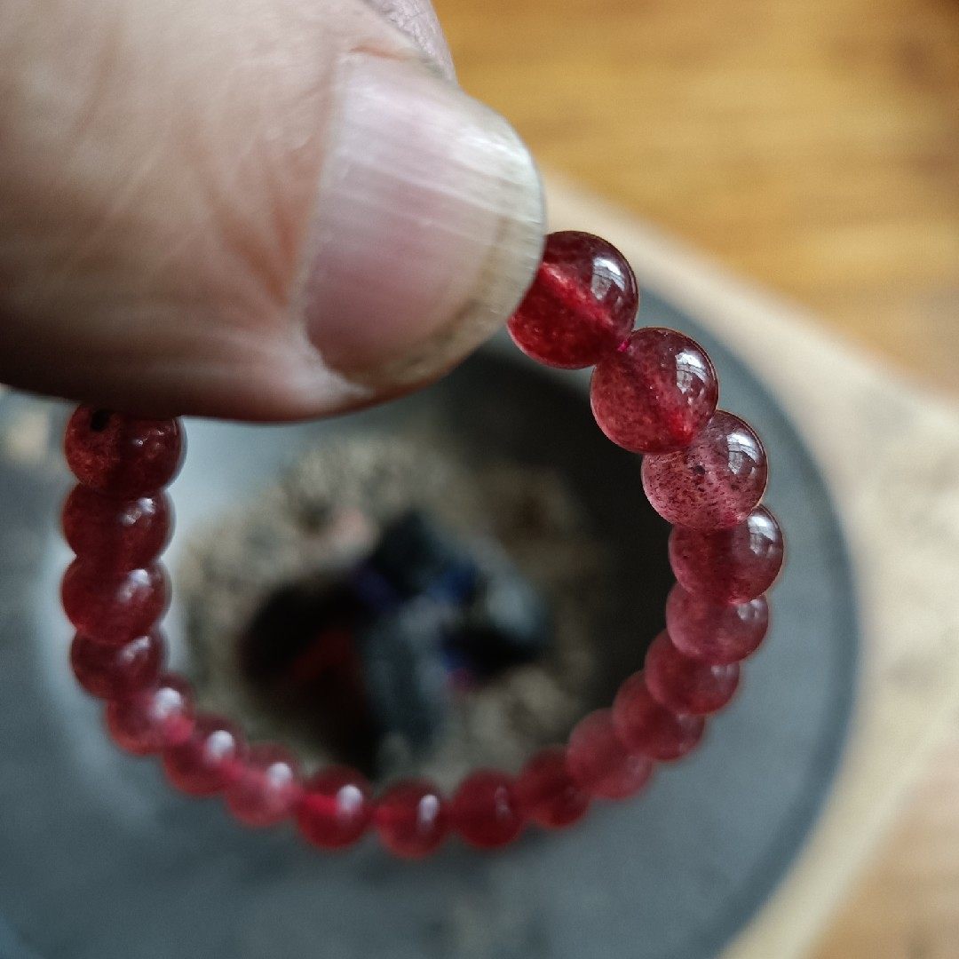 天然草莓晶粉晶手链女款小号0.6招旺情侣心动小巧手腕瘦异性朋友