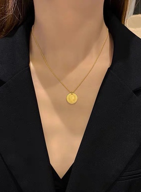 人像项链女潮ins网红钛钢圆牌坠