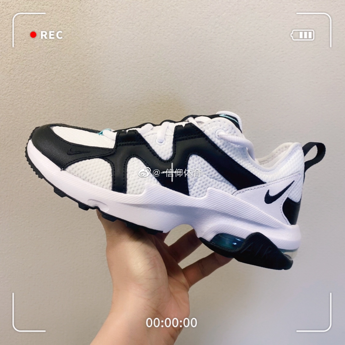 耐克/NIKE AIR MAX GRAVITON女子新款气垫休闲跑步鞋AT4404-101-图0