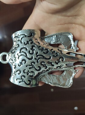 原创设计藏银合金双孔野猪牙套牛角摆件配饰男士藏饰牙尖套包镶嵌