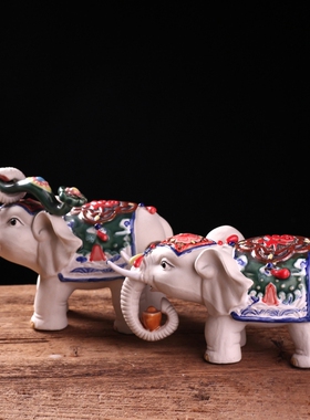 大象石湾陶瓷摆件一对