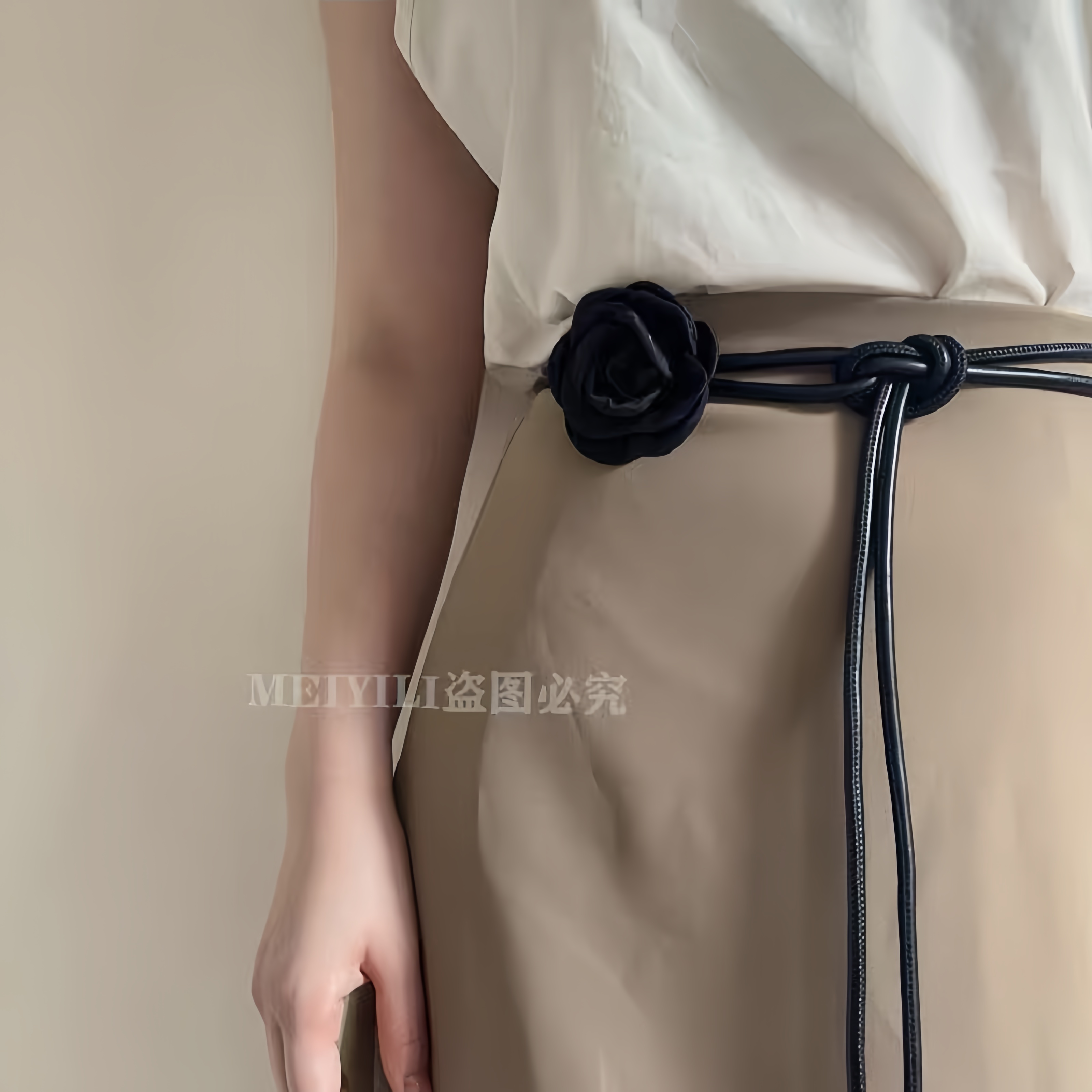 新款软皮绳子打结细腰带女装饰连衣裙黑色小皮带系带腰链女士绑带