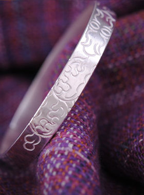 百合花饰品送妈妈古法纯银手镯