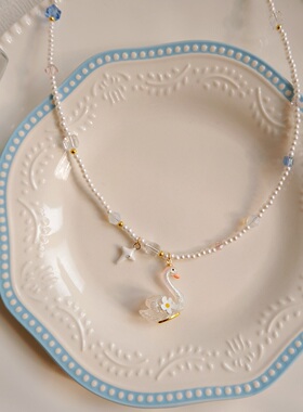 白月光清透天鹅吊坠水晶项链