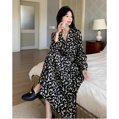 HM2025年秋季简约风格宽松版型新款女装黑色无袖连衣裙