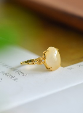 天然和田玉糖玉戒指925银镶糖玉蛋面戒指新中式风格送妈妈礼物