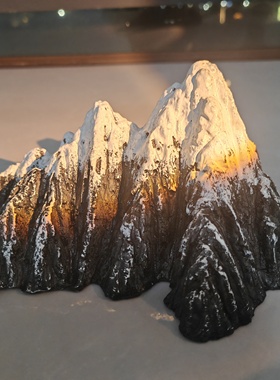 日照金山青龙石鱼缸造景石手工雕刻假山雪山模型成品客厅装饰摆件