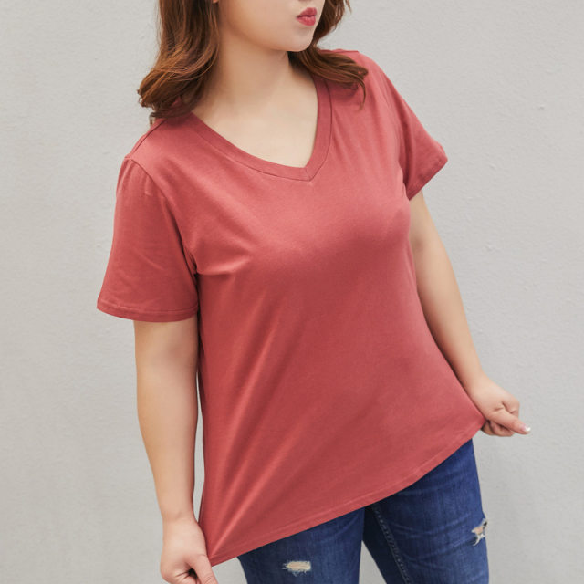 ເສື້ອຍືດຄໍຄໍ V-sleeve ສັ້ນຂອງແມ່ຍິງທີ່ມີຂະຫນາດໃຫຍ່ບໍລິສຸດ