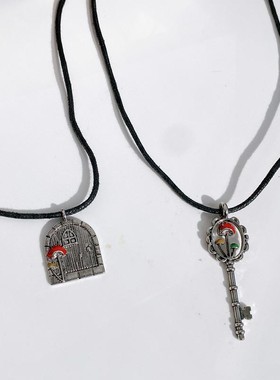 欧美设计简约风新潮百搭滴油蘑菇树屋钥匙吊坠秋冬毛衣链高级感