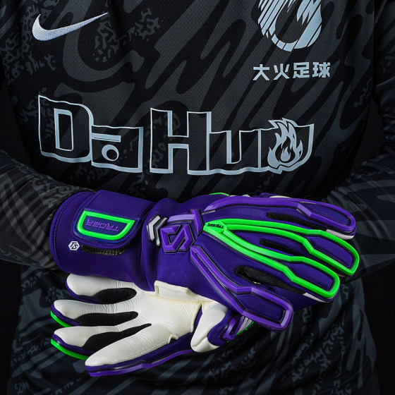 Fire Football Tuobai EVA Color Goalkeeper Gloves