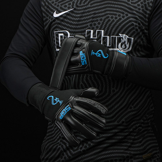Longstar SGP goalkeeper gloves sticky anti-slip