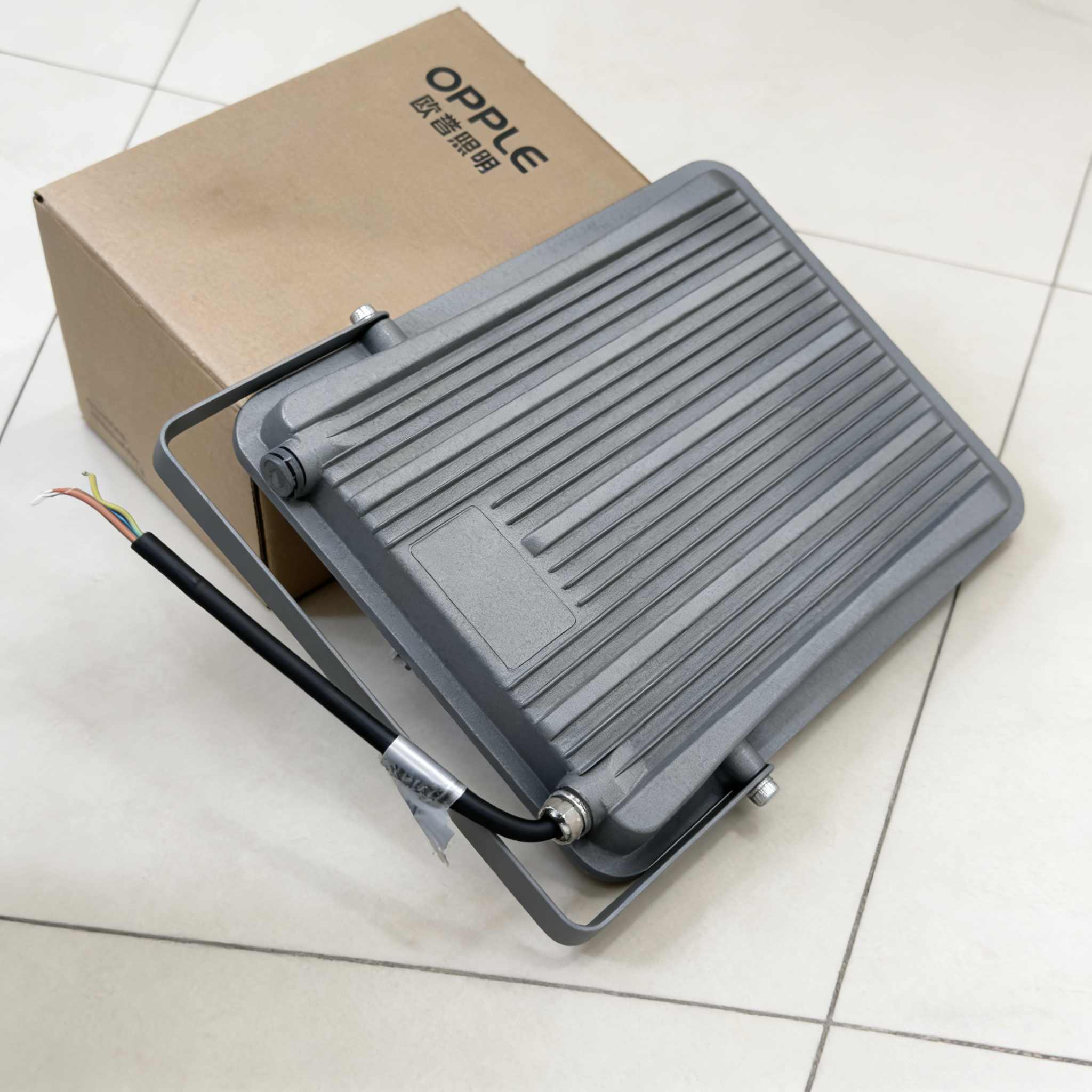 led投光灯户外防水招牌庭院路灯室外灯50W100W150w200W大功率欧普,淘宝优惠券,粉丝福利购,淘宝优惠卷