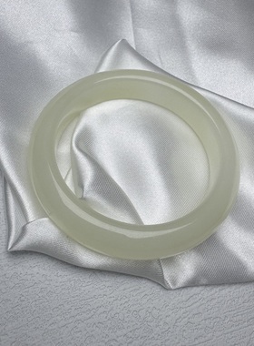 F812和田玉籽料冰透温润手镯玉镯镯子珍品52.8小圈口奶白鹅黄证书