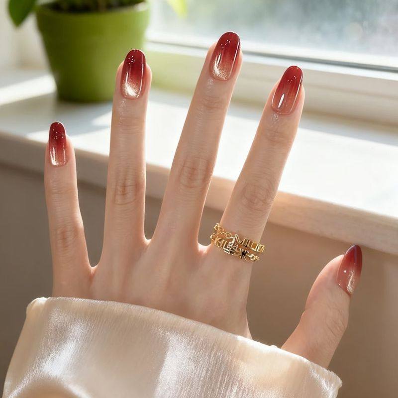 浆果红茶秋冬新款贴片清冷渐变御姐猫眼美甲手工穿戴高级显白气质,淘宝优惠券,粉丝福利购,淘宝优惠卷