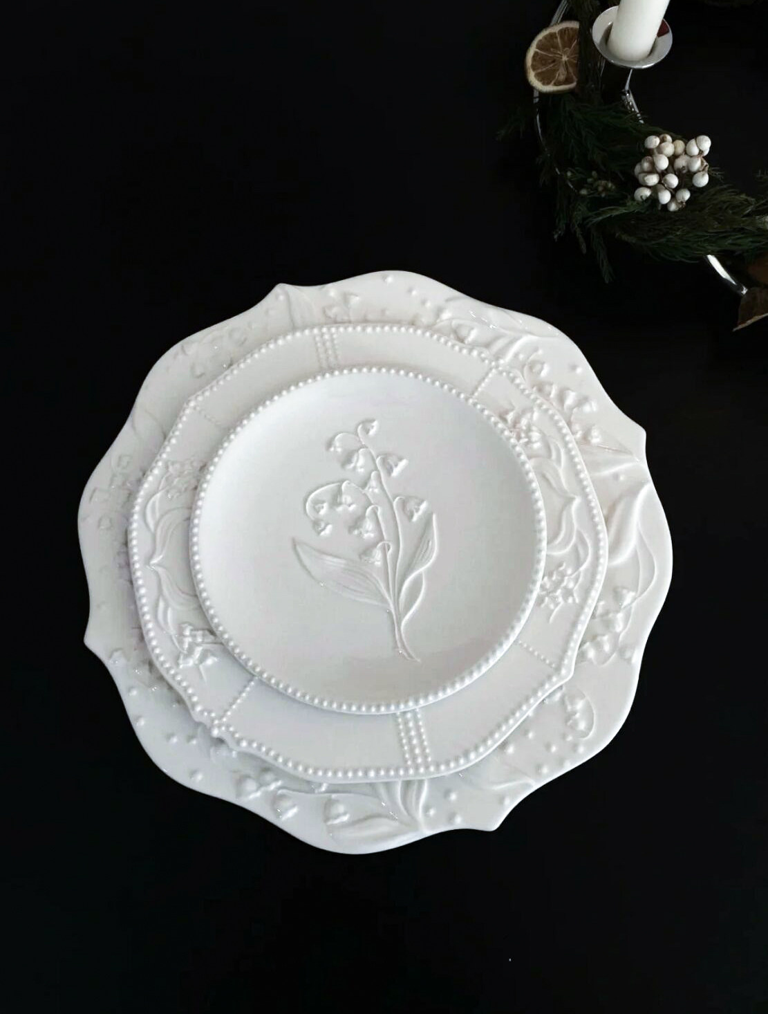 久伴铃兰花卉浮雕陶瓷餐盘中古高端精致法式甜品盘子家用蛋糕碟子,淘宝优惠券,粉丝福利购,淘宝优惠卷