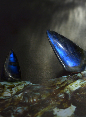 吊坠蓝光拉长石天然未镶嵌