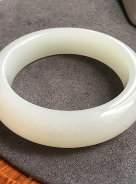 收藏级天然精品和田玉羊脂白玉轮胎镯女玉镯子女款五石饰品带证书