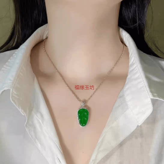 Jade ring inlaid with green gourd ring, adjustable live jade ring, spicy green ice waxy open ring