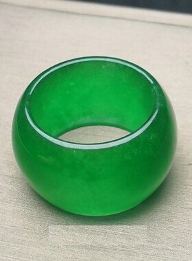 缅甸冰种飘花辣绿阳绿戒指