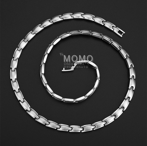 日本MOMO纯钛项圈磁力项圈磁疗项链保健治颈椎项链磁性负离子礼物 - 图1