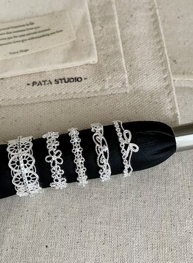 时尚高级感蕾丝花朵皇冠戒指女轻奢气质网红潮流通勤百搭指环戒