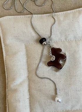 萌趣抽拉木马珍珠天然石项链女轻奢时尚潮流气质百搭颈链毛衣链