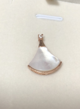 镀纯银18K金红玛瑙扇形吊坠项链