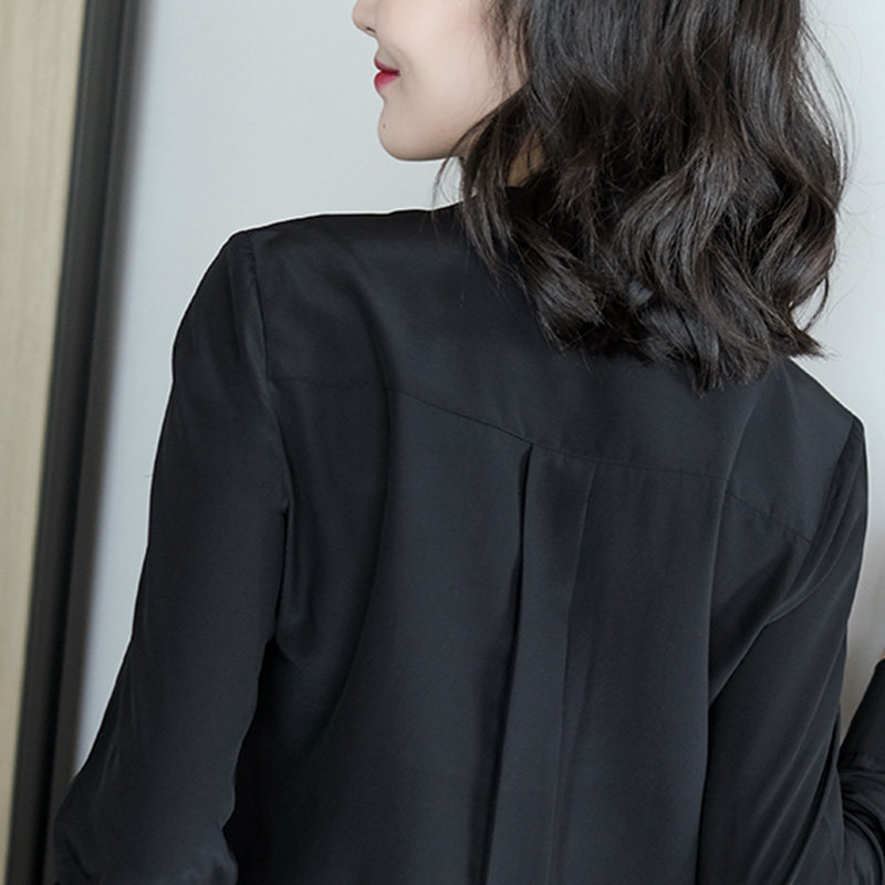 吸睛丝垂雪纺v领黑色女设计感衬衫 iumi衬衫