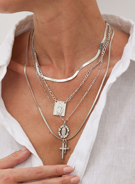 4件套十字架扁蛇骨链项链套装 欧美冬季新潮个性网红气质叠戴颈链