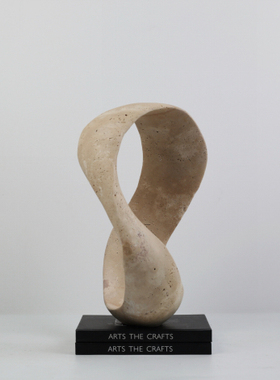 现代简约轻奢样板间售楼处客厅书房桌面摆件软装饰品树脂雕塑组合